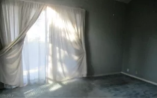 Photo #6: 2095831 Listing 