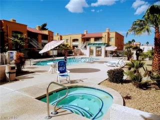 Photo #2: 2096034 Listing