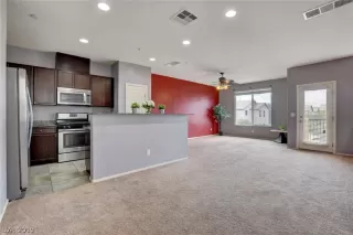 Photo #4: 2096112 Listing 