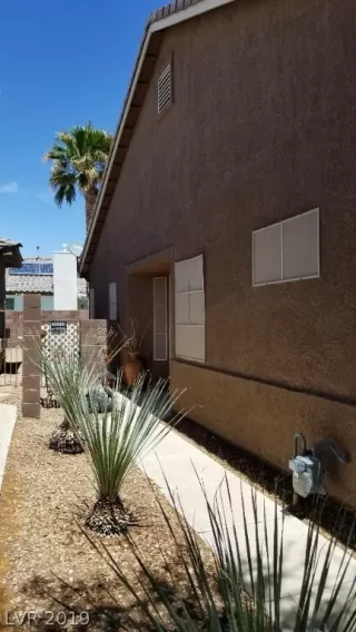 Photo #4: 2096187 Listing