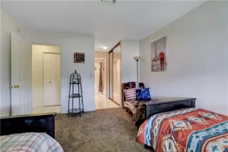 Photo #6: 2096198 Listing