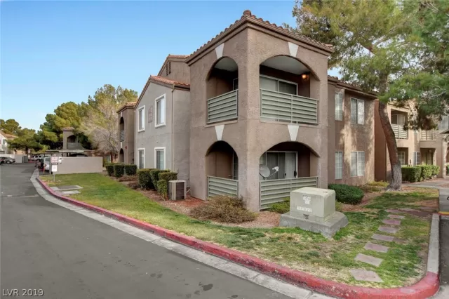 MLS: 2096212 Condo For Sale