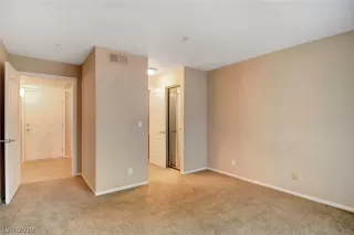 Photo #5: 2096212 Listing 