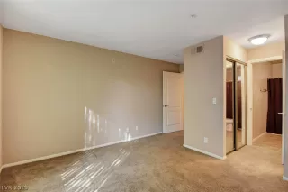 Photo #6: 2096212 Listing 