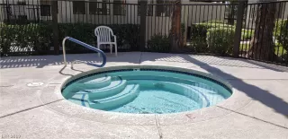 Photo #6: 2096243 Listing