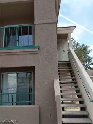 Photo #2: 2096290 Listing 