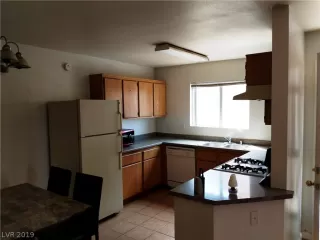 Photo #6: 2096290 Listing 