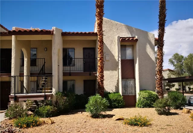 MLS: 2096304 Condo For Sale