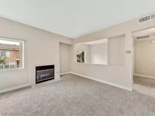 Photo #2: 2096316 Listing