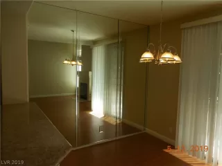 Photo #6: 2096338 Listing 