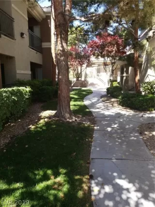 Photo #5: 2096344 Listing