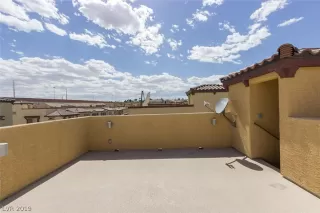 Photo #3: 2096398 Listing 