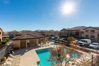 Photo #2: 2096428 Listing 