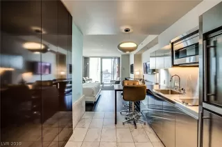 Photo #2: 2096469 Listing