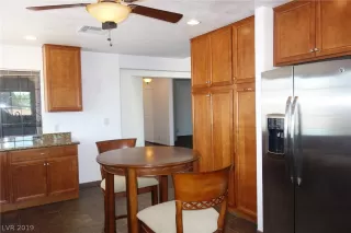 Photo #6: 2096503 Listing 