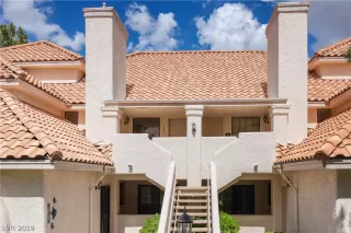 Photo #1: 2096515 Listing 