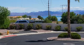 Photo #6: 2096600 Listing