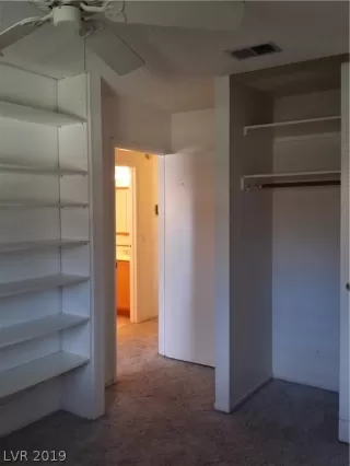 Photo #3: 2096608 Listing