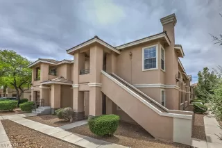 Photo #2: 2096693 Listing 