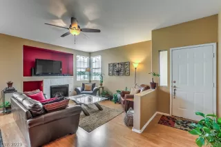 Photo #4: 2096693 Listing 