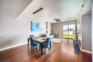 Photo #2: 2096754 Listing