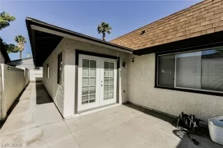 Photo #2: 2096763 Listing 