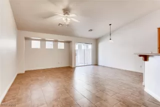 Photo #2: 2096786 Listing