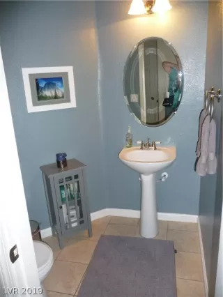 Photo #4: 2096858 Listing