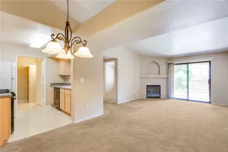 Photo #6: 2096871 Listing 