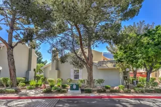 Photo #1: 2096903 Listing