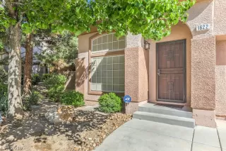 Photo #1: 2096930 Listing 