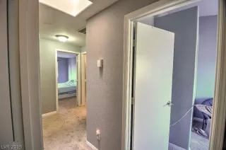 Photo #1: 2096940 Listing 