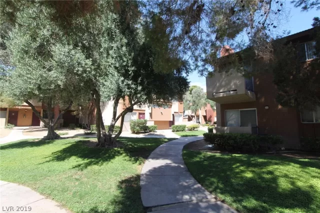 MLS: 2096968 Condo For Sale