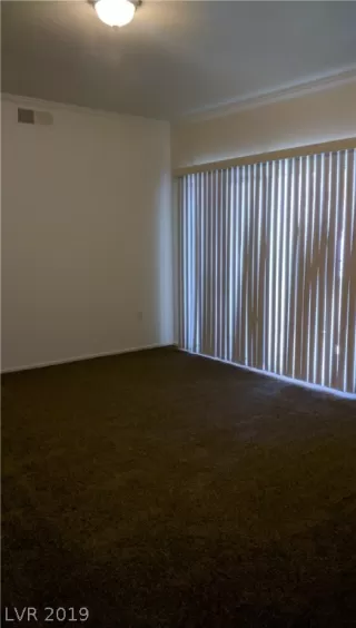 Photo #6: 2096997 Listing