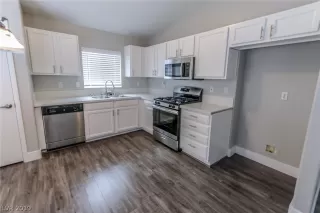 Photo #1: 2097003 Listing
