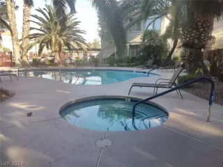 Photo #1: 2097137 Listing