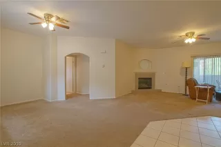 Photo #4: 2097144 Listing