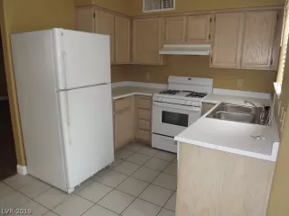 Photo #3: 2097213 Listing 