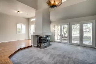 Photo #6: 2097232 Listing 