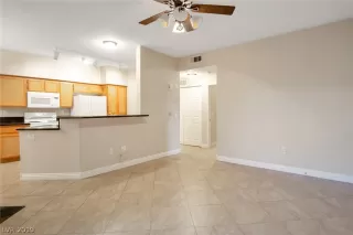 Photo #3: 2097239 Listing 