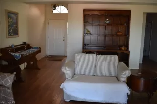 Photo #1: 2097262 Listing 