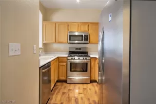 Photo #5: 2097264 Listing 