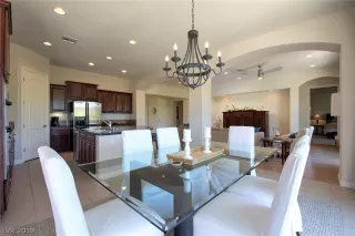 Photo #6: 2097295 Listing 