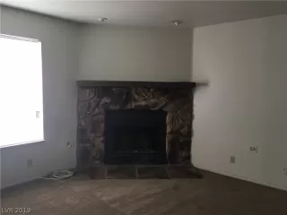 Photo #5: 2097315 Listing 