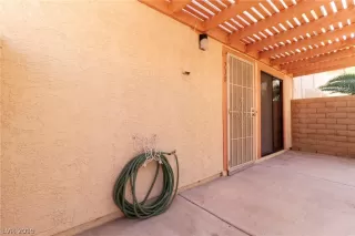 Photo #4: 2097487 Listing