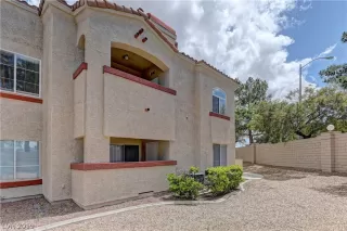 Photo #1: 2097501 Listing