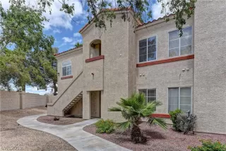 Photo #2: 2097501 Listing