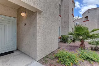 Photo #4: 2097501 Listing