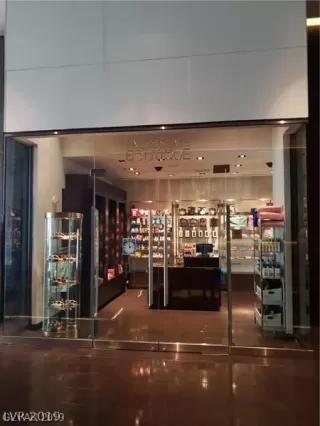 Photo #2: 2097511 Listing