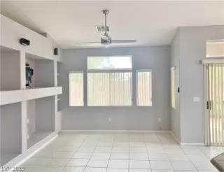 Photo #5: 2097587 Listing